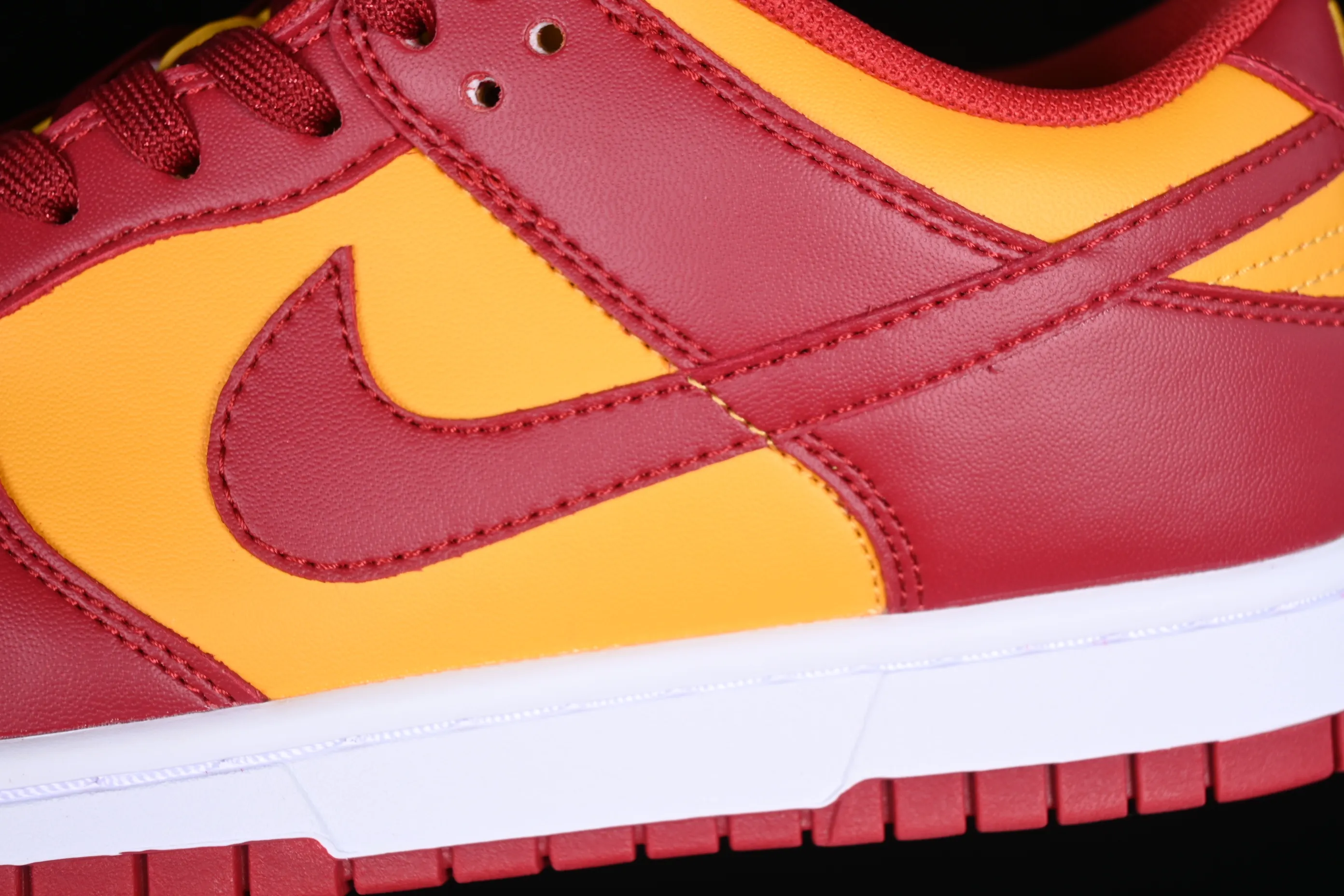 All categories Nk SB Dunk series Nk SB Dunk Low low-top sneakers Nk SB Dunk Low "Midas Gold" tomato scrambled egg color SB low-top sports and leisure sneakers DD1391-701